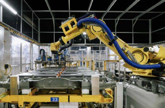 上汽通用汽車武漢奧特能超級(jí)工廠竣工投產(chǎn)，以深厚技術(shù)底蘊(yùn)開啟電動(dòng)化新篇章